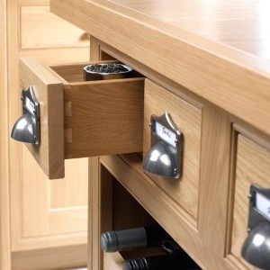 mereway british kitchens close up drawers