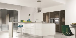 mereway kitchens futura gloss bronze and gloss white1